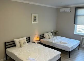 Сдам в аренду комнату, 35 м2, Ставропольский край, улица Гоголя, 16