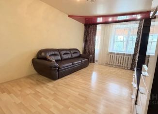 Продажа трехкомнатной квартиры, 70.6 м2, Кировская область