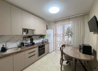 Двухкомнатная квартира на продажу, 46.1 м2, Кировская область, улица Дмитрия Козулева, 3к2
