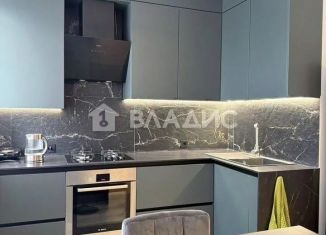 Продам 4-ком. квартиру, 165 м2, Калининград, улица Менделеева, 37А