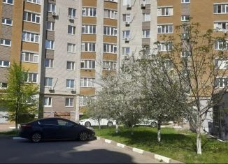 Продам 1-комнатную квартиру, 35.6 м2, Белгородская область, улица Макаренко, 30