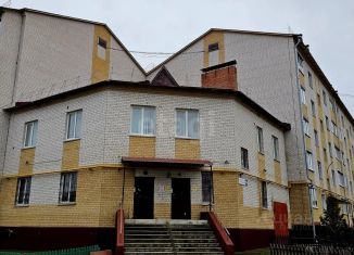 Продаю 4-комнатную квартиру, 163.2 м2, Чувашия, улица Терешковой, 18А