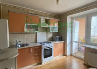 Продаю двухкомнатную квартиру, 61.6 м2, Брянская область, улица Брянского Фронта, 26