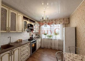 Продается трехкомнатная квартира, 63 м2, Старый Оскол, микрорайон Восточный, 2А