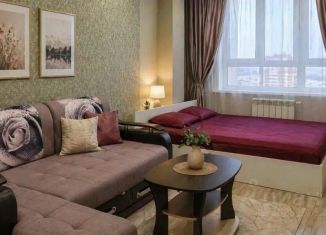 Сдам в аренду 1-комнатную квартиру, 50 м2, Белгородская область, улица Есенина, 9к2