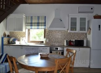 Сдача в аренду дома, 90 м2, Краснодарский край, Светлая улица, 2