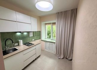 Продаю 2-ком. квартиру, 39.5 м2, Омская область, улица 22 Апреля, 7