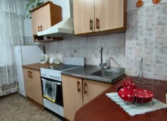Продаю трехкомнатную квартиру, 80.2 м2, Астрахань, Кубанская улица, 17к2