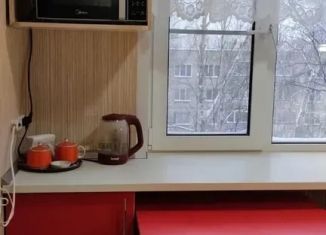 Сдается в аренду 1-комнатная квартира, 30 м2, Киров, улица Чапаева, 42