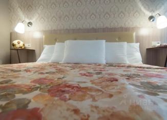 Сдаю в аренду комнату, 34 м2, Ростов-на-Дону, улица Серафимовича, 17А