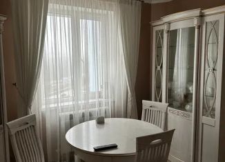 Сдам 3-ком. квартиру, 72 м2, Белгородская область, бульвар Юности, 33