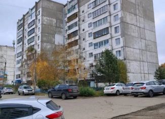 Продается 2-комнатная квартира, 46.9 м2, Иркутск, микрорайон Зелёный, 19