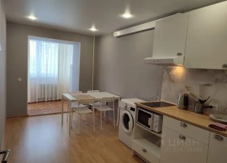Сдача в аренду 1-ком. квартиры, 55 м2, Чувашия, бульвар Юности, 3