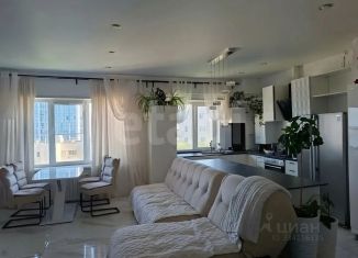 Продам 2-ком. квартиру, 99.2 м2, Чебоксары, площадь Речников, 7, Калининский район