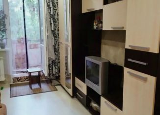 Продаю 3-ком. квартиру, 74.4 м2, Смоленск, Нарвская улица, 21к3