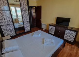 Сдаю в аренду двухкомнатную квартиру, 60 м2, Крым, улица И. Левитана, 3А