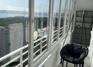 Сдаю в аренду 1-ком. квартиру, 50 м2, Ижевск, улица 30 лет Победы, 7А