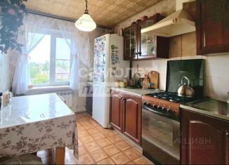 Продаю 3-ком. квартиру, 61.1 м2, Калужская область, Стекольная улица, 26